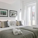 2 Bedroom With Ac Next To Avenida Da Liberdade *