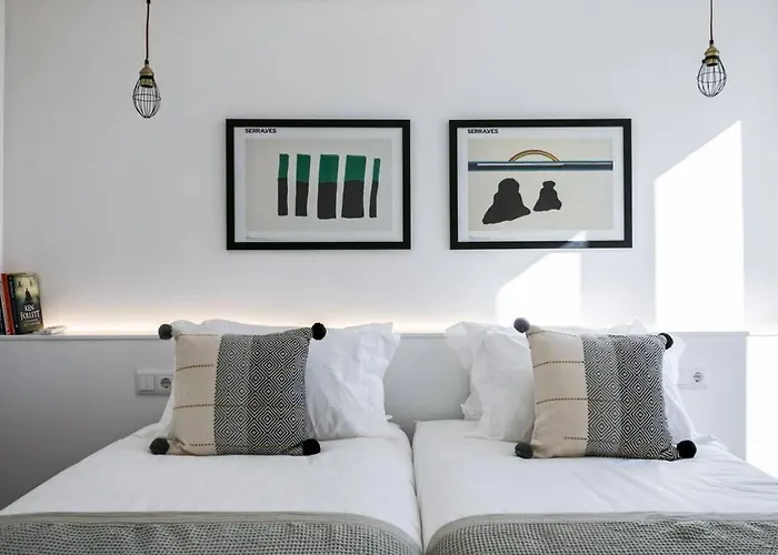 2 Bedroom With Ac Next To Avenida Da Liberdade Lisboa