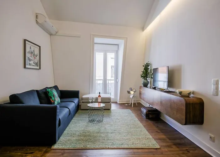 Appartement 2 Bedroom With Ac Next To Avenida Da Liberdade