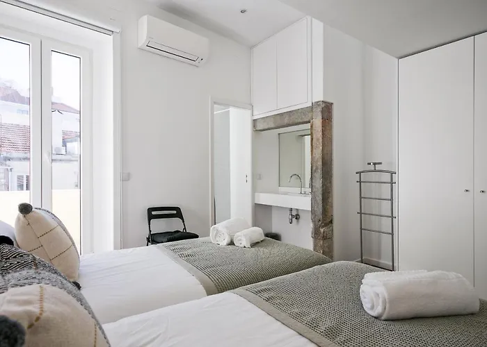 2 Bedroom With Ac Next To Avenida Da Liberdade Lisboa